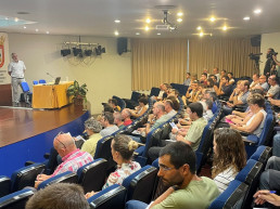 INTIA cifra en un 15% el descenso de la cosecha del cereal en Navarra en un año marcado por el tiempo extremo, foto ganaderos