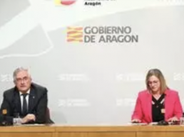 Agricultura convoca una subvención de 33 millones para impulsar la transformación de la industria agroalimentaria, foto Joaquín Olona y Carmen Urbano