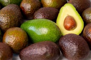 La nueva norma del sector cunícola y el reconocimiento de la primera interprofesional del aguacate y el mango reciben el informe favorable del consejo de interprofesionales