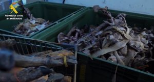 Decomisados más de 970 kilos de jamones para ser loncheados en una nave sin garantías sanitarias