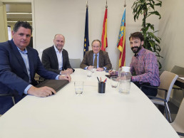 Los agricultores y ganaderos valencianos dispondrán de una línea de financiación específica del IVF
