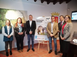 La Feria de Ganado Frisón 'Usías Holstein' de Dos Torres se centra este año en la defensa del mundo rural