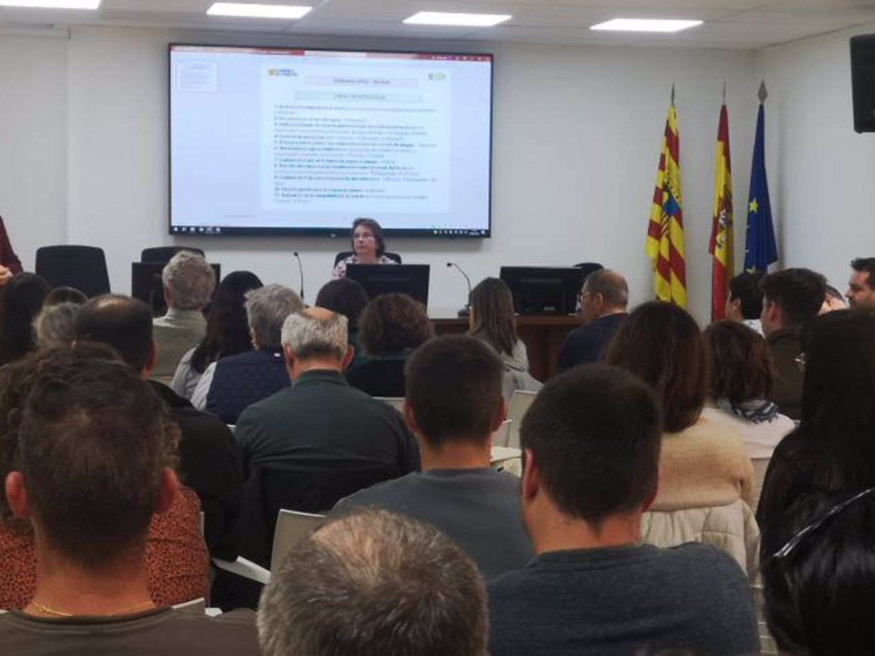 El CITA acoge un encuentro con productores de frutas y hortalizas de Aragón para buscar proyectos conjuntos