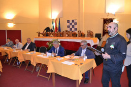 El XXXIV Salón del Jamón Ibérico y la Dehesa de Jerez de los Caballeros celebra este sábado su concurso 'Jamón de Oro'