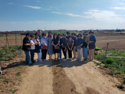 14 agricultoras coreanas visitan el Parque Agrario para conocer técnicas de promoción de productos locales