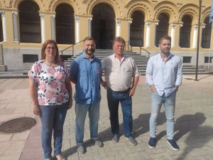 URA y Granagri piden al Principado "protección" para los ganaderos frente a los turistas