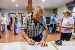 Cerca de 800 cabezas de ganado controlarán la vegetación bajo los tendidos de Red Eléctrica en Cabrales