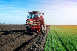 El Ministerio de Agricultura, Pesca y Alimentación abona 39,6 millones de euros a 4.235 agricultores para la reparación de daños causados por la dana en sus explotaciones