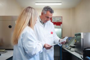 La Comunidad realizó en 2024 más de 60.000 analísticas para controlar las condiciones sanitarias del ganado