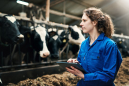 Carlos Piñeiro: “Las medidas de bioseguridad en granja son la clave para evitar pérdidas millonarias en la producción ganadera”