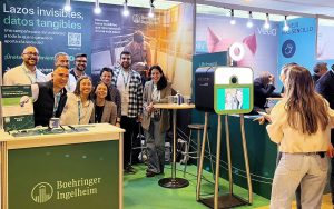 Boehringer Ingelheim refuerza su compromiso con el sector porcino en Porciforum con el lanzamiento de “Lazos invisibles, datos tangibles”