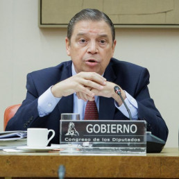 Luis Planas: 'La Política Agraria Común ha consolidado una agricultura más rentable y sostenible'